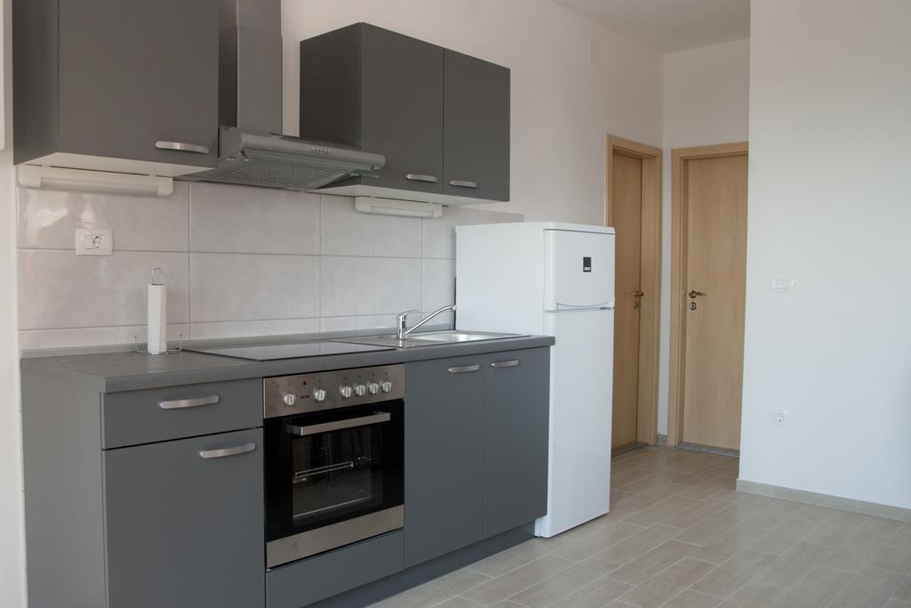 Apartment Perun โปดสตรานา ภายนอก รูปภาพ